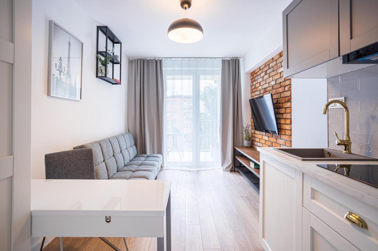 Flatbook - City Center Apartments Zabi Kruk Гданьск Экстерьер фото